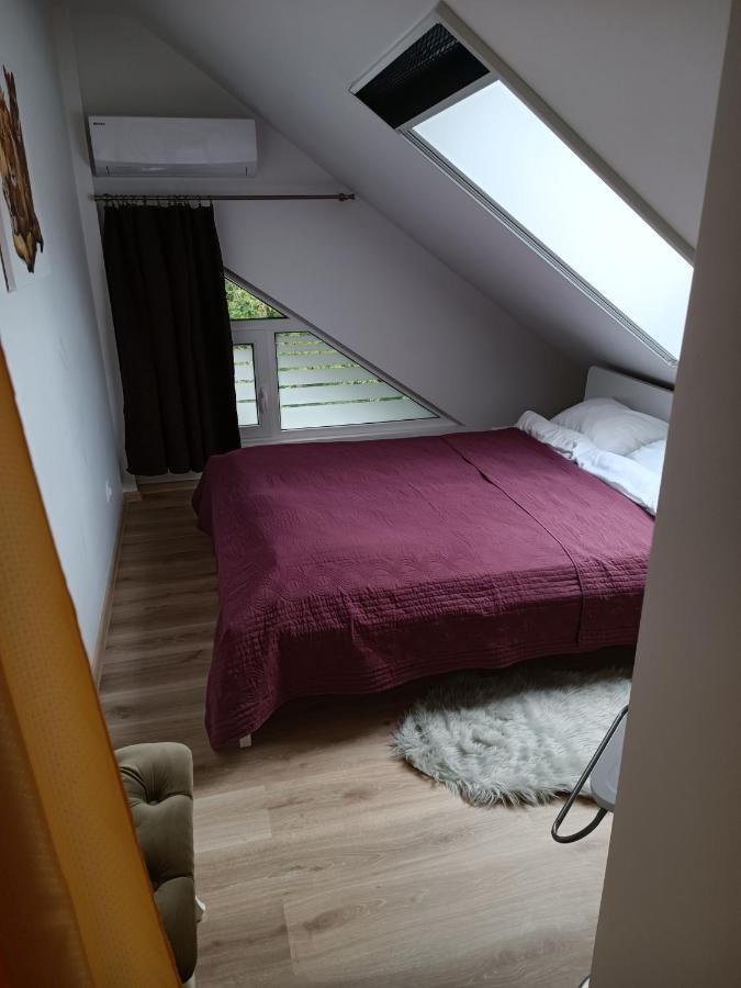 Liuto Apartamentai Juodkrantė Exterior foto